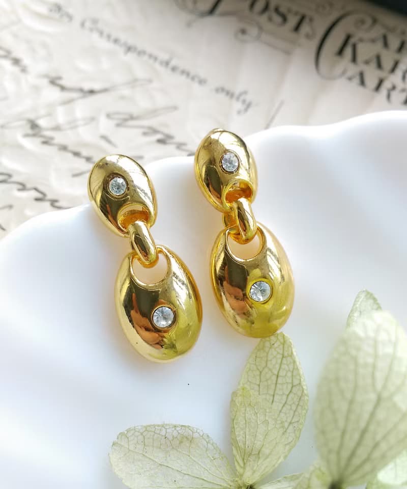 Vintage Jewelry 西洋古董飾品 金色調 都會小白鑽 針式耳環
