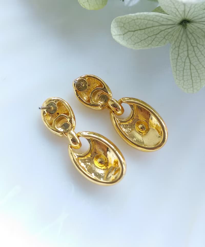 Vintage Jewelry 西洋古董飾品 金色調 都會小白鑽 針式耳環
