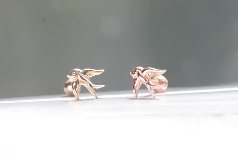 純14K Swallow Piercing 金燕子鎖珠耳環(單個)耳骨 耳窩 不退色