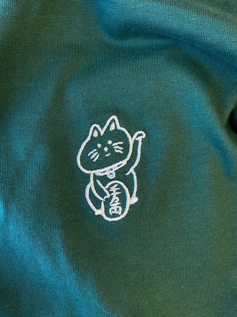 Sale 最後一件 刺繡招財貓 千萬兩貓咪 中性版型