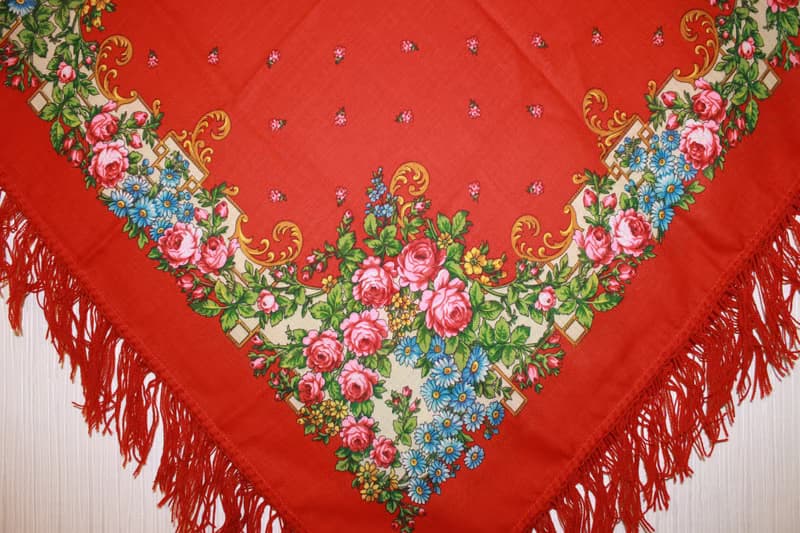 Authentic Pavlovo Posad Russian Shawl Scarf Soft 100% Wool 89x89 cm 1340-18 Red