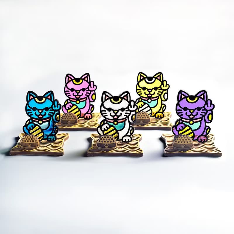 招福貓 招財貓 中指貓 座台式  l 龍年 福貼 揮春 春聯 招財