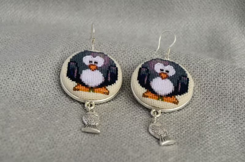 黑企鵝刺繡耳環十字繡動物飾品手工生日禮物