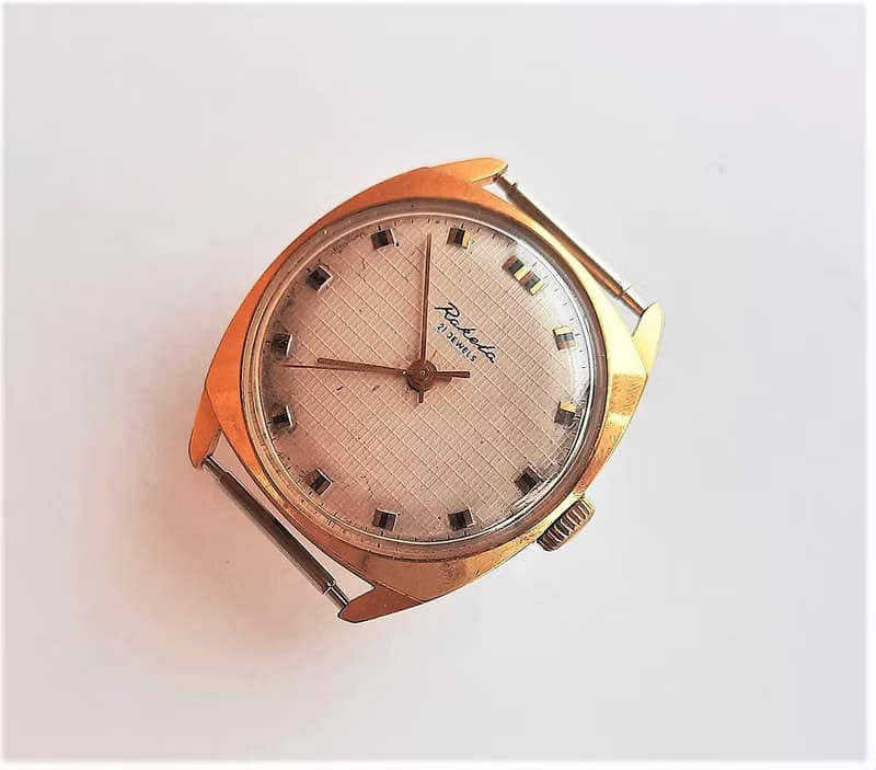 Au 20 gold plated Raketa 2609A.1 Soviet vintage mens wrist watch wind up