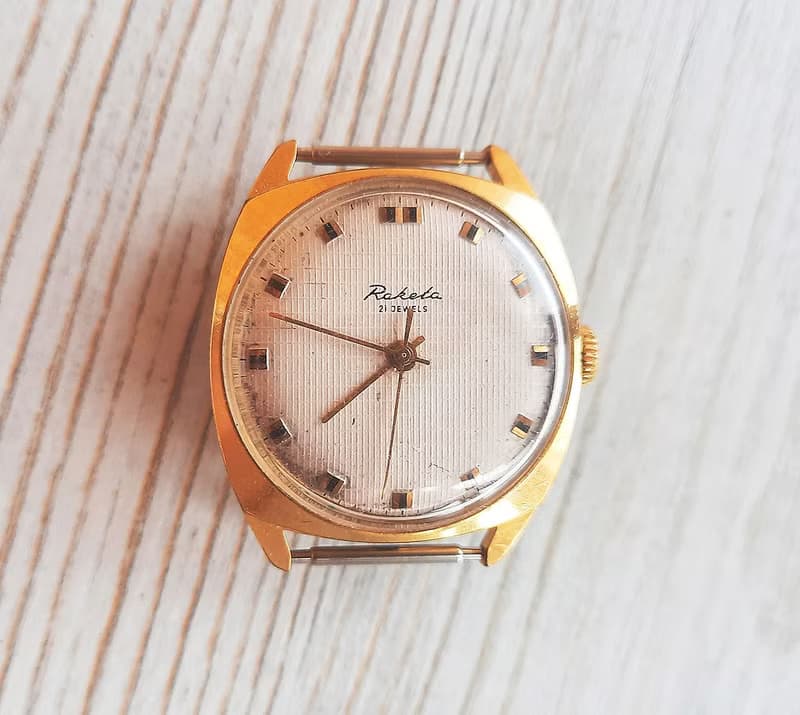 Au 20 gold plated Raketa 2609A.1 Soviet vintage mens wrist watch wind up