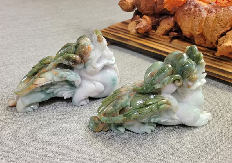 【純翠】天然翡翠 極美五彩大師精雕霸總飛天招財貔貅一對 附台證