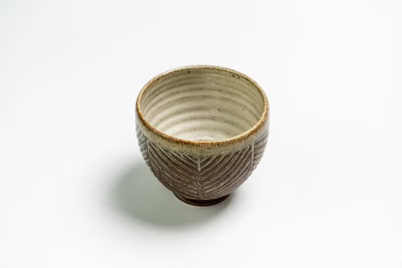曾永鴻  葉紋灰釉茶杯