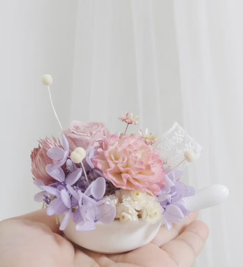 一起過生日莫蘭迪粉康乃馨 結婚捧花永生乾燥花情人節畢業花束七