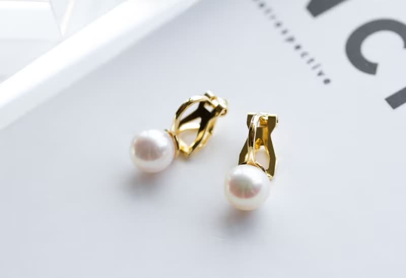 一粒あこや真珠イヤリング 無調色 セミラウンド Akoya Pearl Clip-on Earrings
