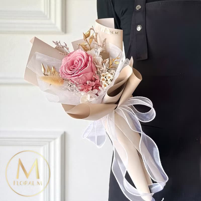 溫柔女神永生玫瑰花束