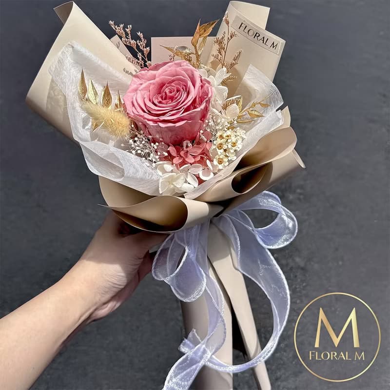 溫柔女神永生玫瑰花束