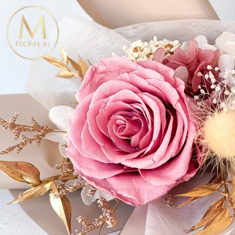 溫柔女神永生玫瑰花束