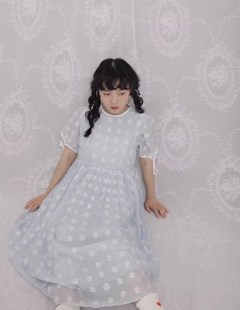 法式復古 少女小雛菊提花綁帶連身裙