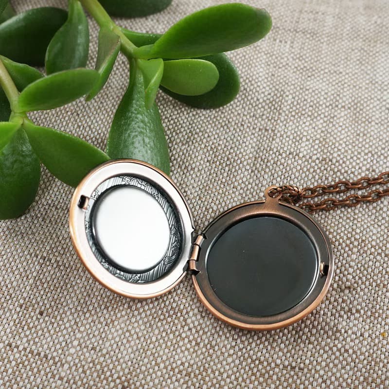 Yellow Glass Copper Round Photo Locket Keepsake Pendant Necklace Woman Jewelry