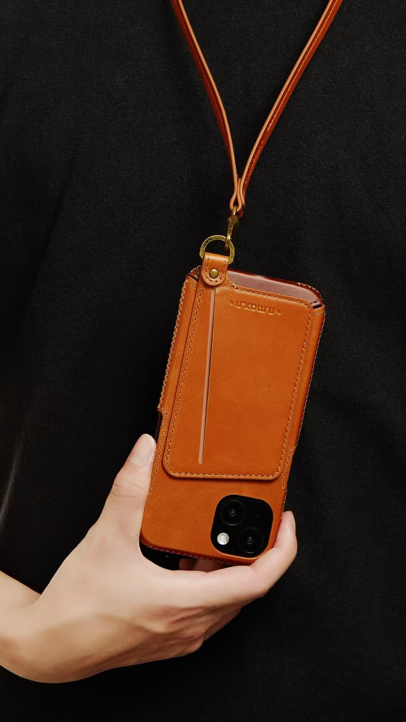 iPhone14 Pro 經典系列附皮革手腕帶/全包覆站立架手機套-巧克力