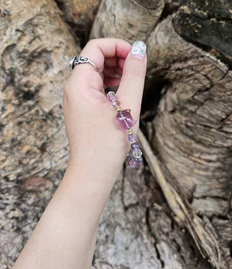 智慧與魅力的紫水晶貓- 紫水晶/豐盛/堇青石/水晶手鍊/白水晶