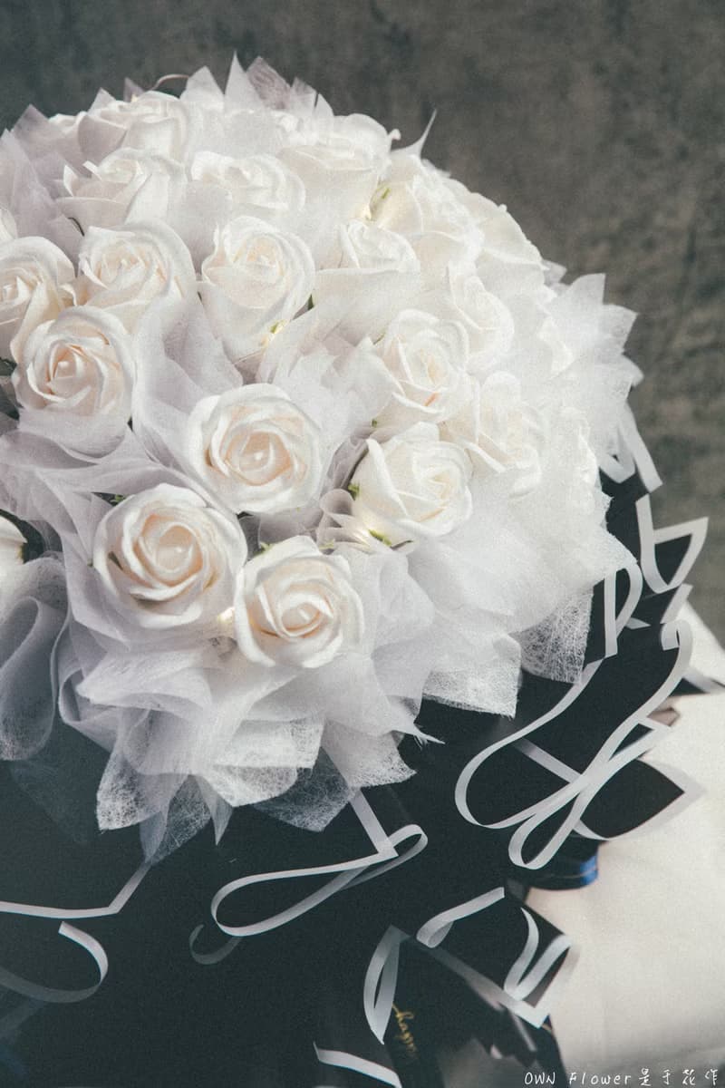 36朵花束/求婚花束/白玫瑰/香皂花/生日花束/情人節花束/生日花束
