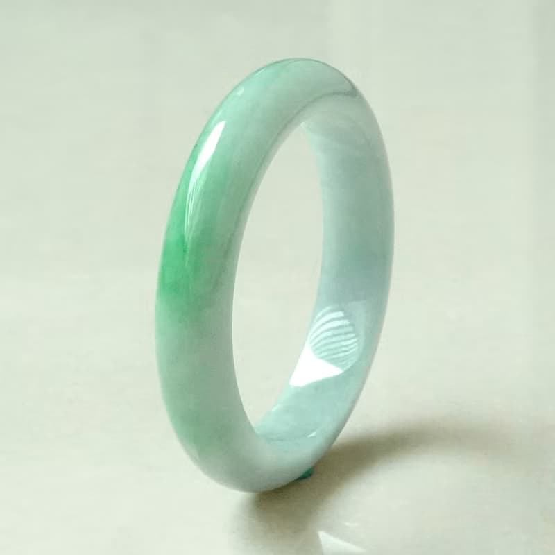 【正佳珠寶】翡翠 春帶彩飄陽綠手鐲 17.5圍 內徑54.8mm