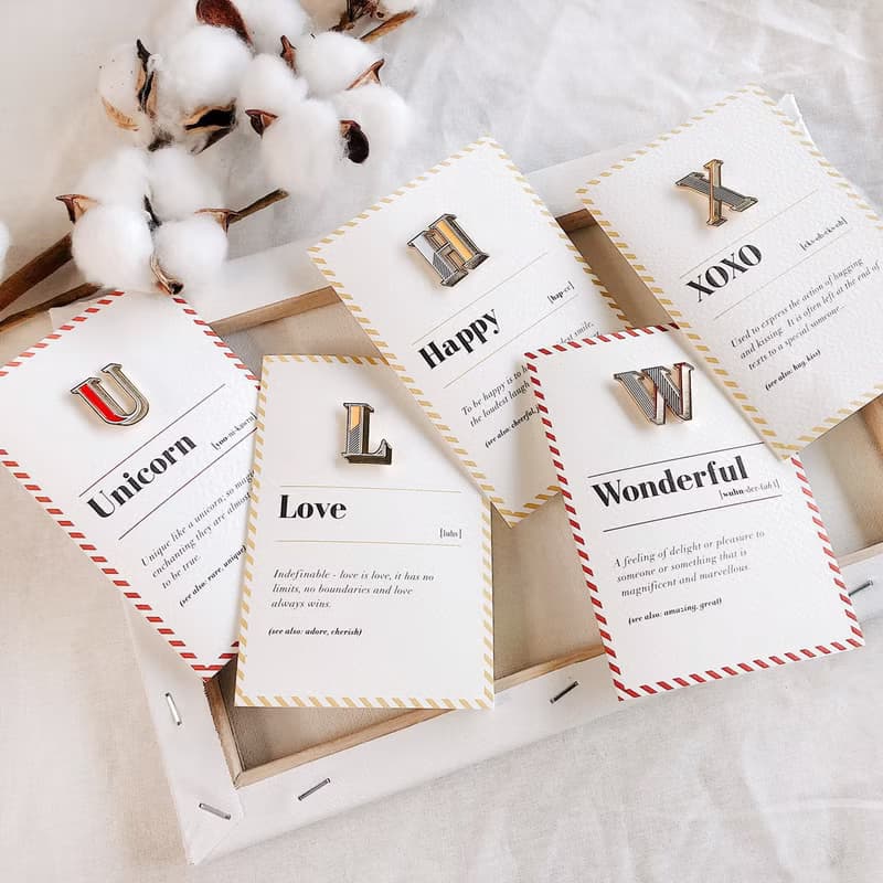 L / Love -琺瑯徽章卡 - 附信封 開學季 情人卡 萬用字