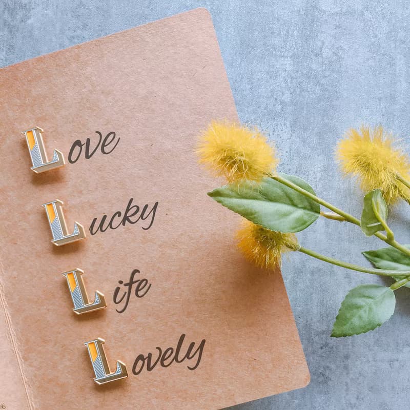 L / Love -琺瑯徽章卡 - 附信封 開學季 情人卡 萬用字