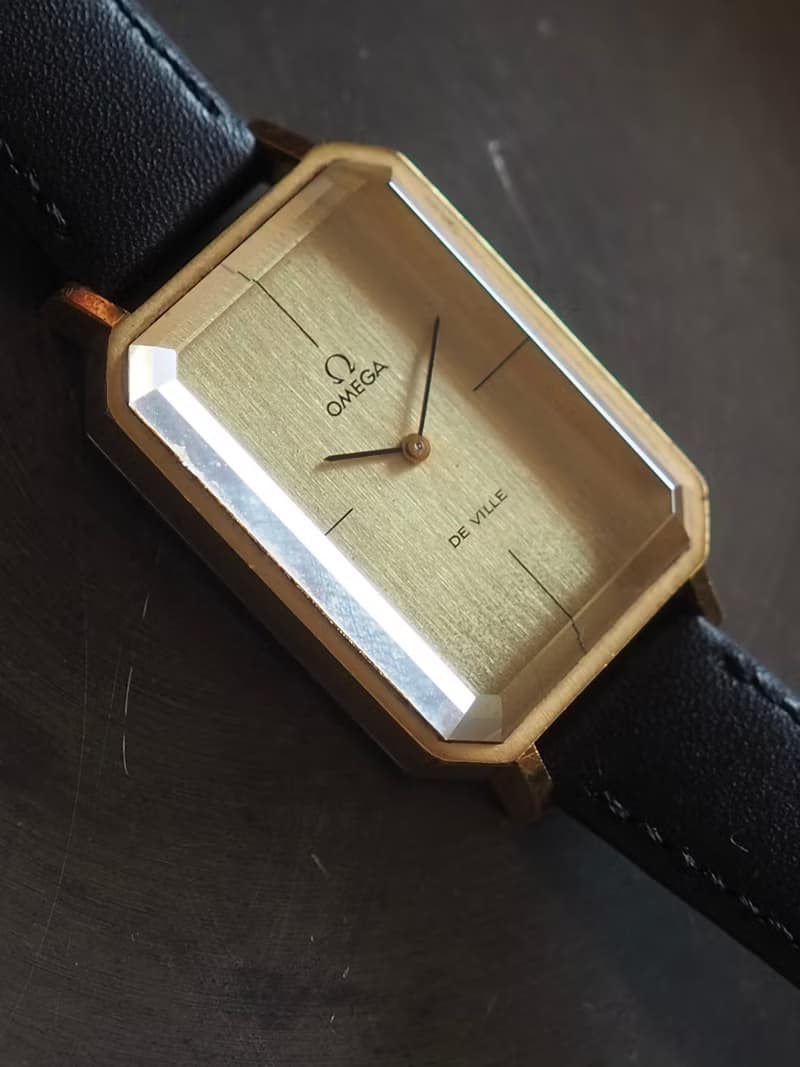 OMEGA オメガ DE VILLE エメラルド ウォッチ 腕時計 ゴールド ブラック ユニセックス ヴィンテージ