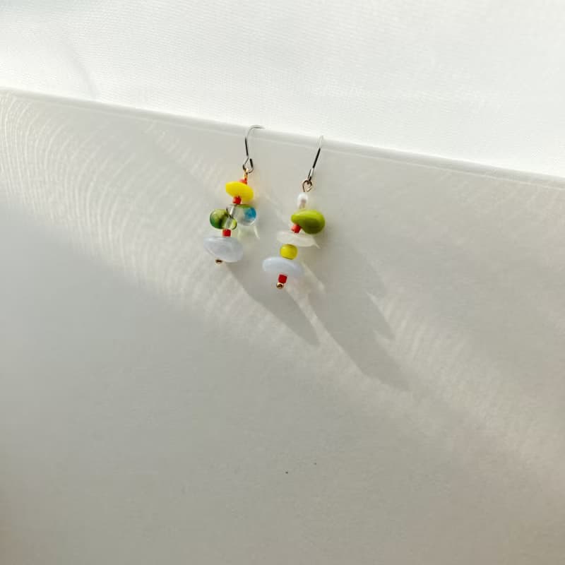【 花點子 VII 】天然石耳環