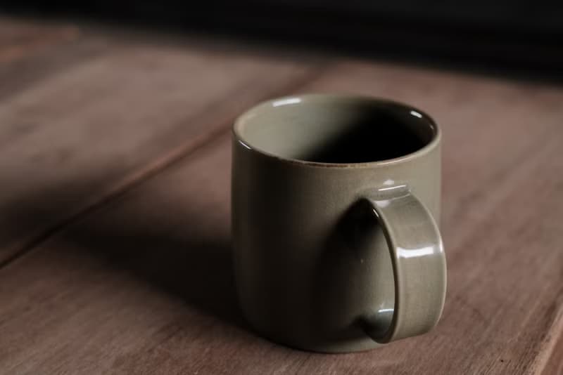 馬克杯 l 苔球綠 陶杯