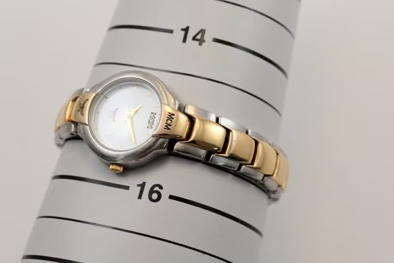 MCM 女性用腕時計 クォーツ AM.LINE 6991 ロゴ付き スイス製 ゴールド シルバー 腕周り15cm 手錶 古董錶 復古手錶