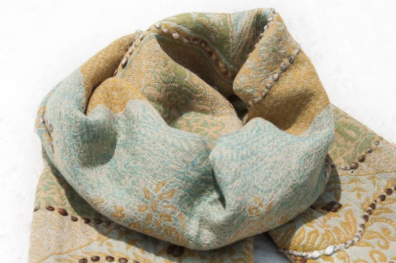 水煮羊毛披肩/針織圍巾/刺繡圍巾/羊絨披巾/喀什米爾Cashmere-花