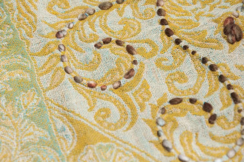 水煮羊毛披肩/針織圍巾/刺繡圍巾/羊絨披巾/喀什米爾Cashmere-花