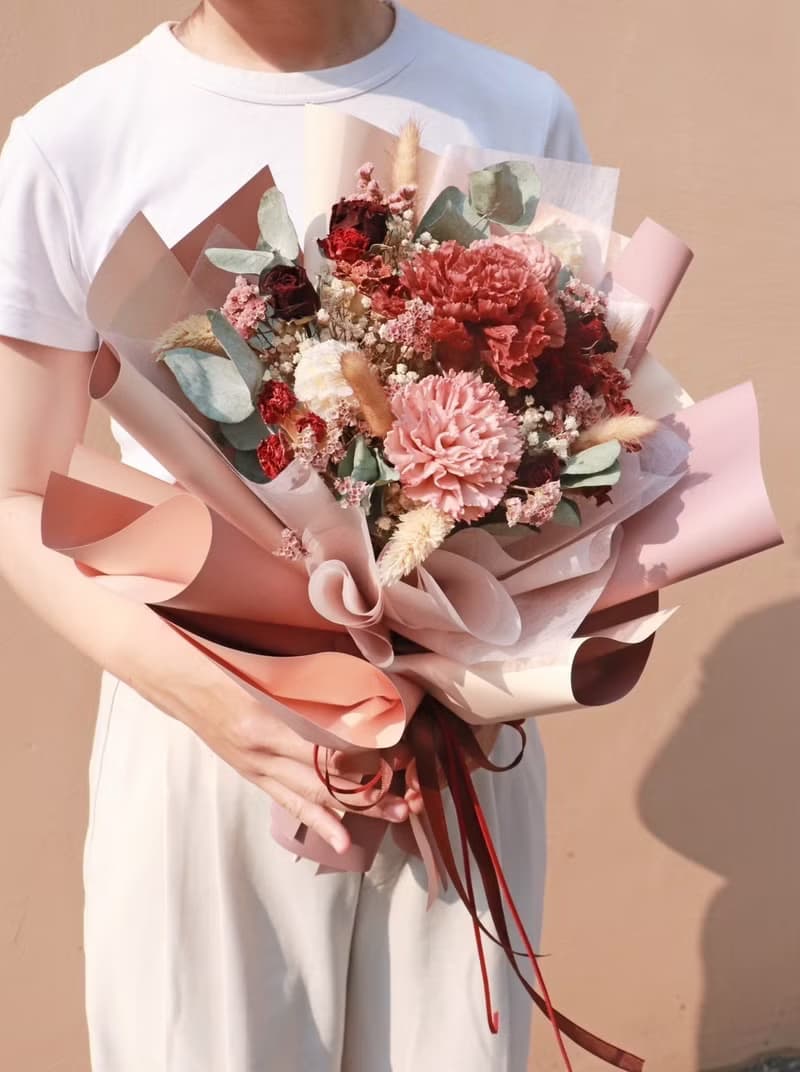 | 母親節花束 | - 珍愛 - 康乃馨永生花束 (雙色)