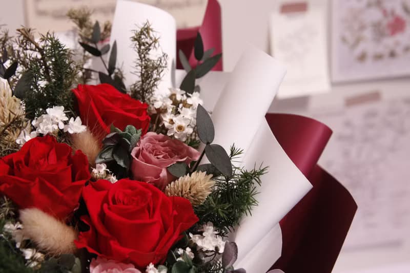 【中型永生玫瑰花束】—霸氣紅花束