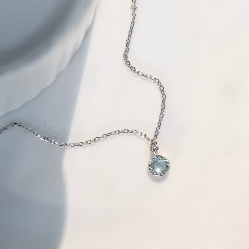 【春夏推薦】淺藍拓帕小圓片純銀鍊 天然水晶項鍊 春夏飾品