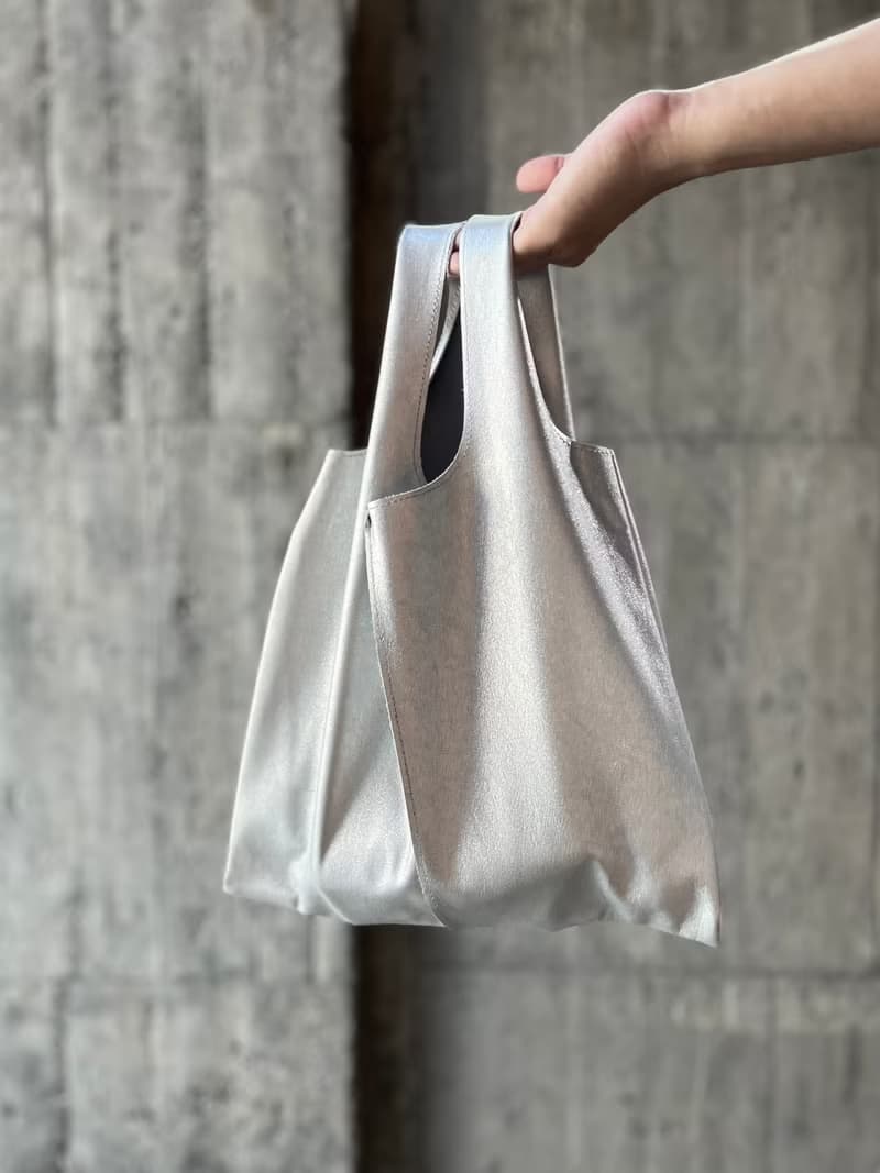 八兩手提袋  銀光 義大利精品皮革 手提包 真皮包 銀色