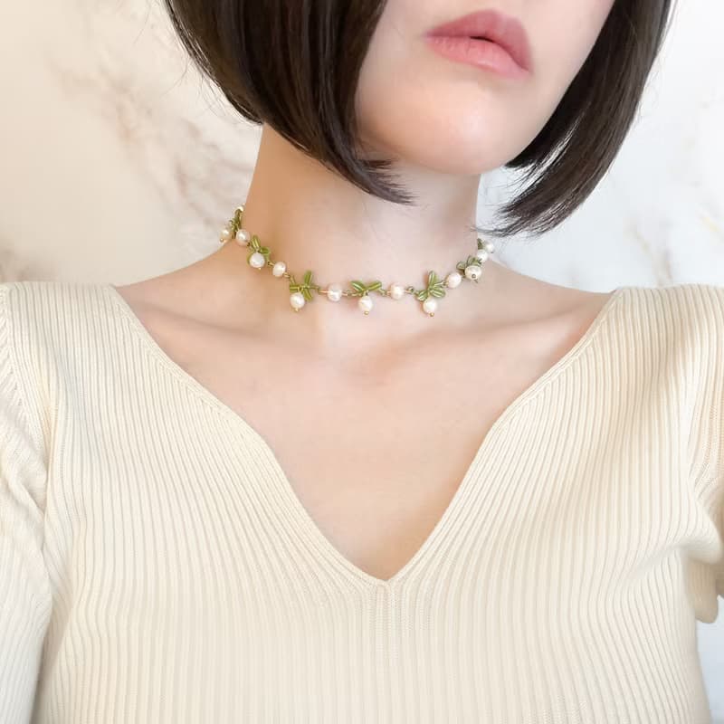 Fiorenzo / グリーンリーフとパールのチョーカーネックレス　SV486