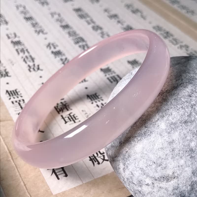 【浪漫相遇】巴西天然粉玉髓手鐲 | 18圍 | 天然玉髓 | 送禮