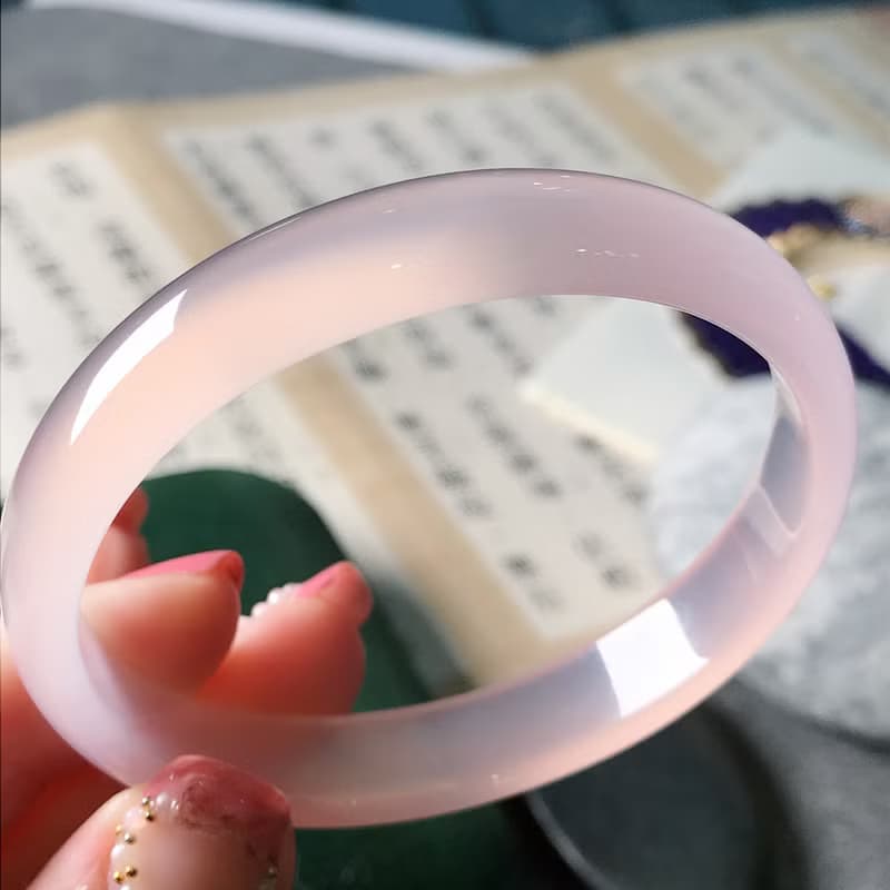 【浪漫相遇】巴西天然粉玉髓手鐲 | 18圍 | 天然玉髓 | 送禮