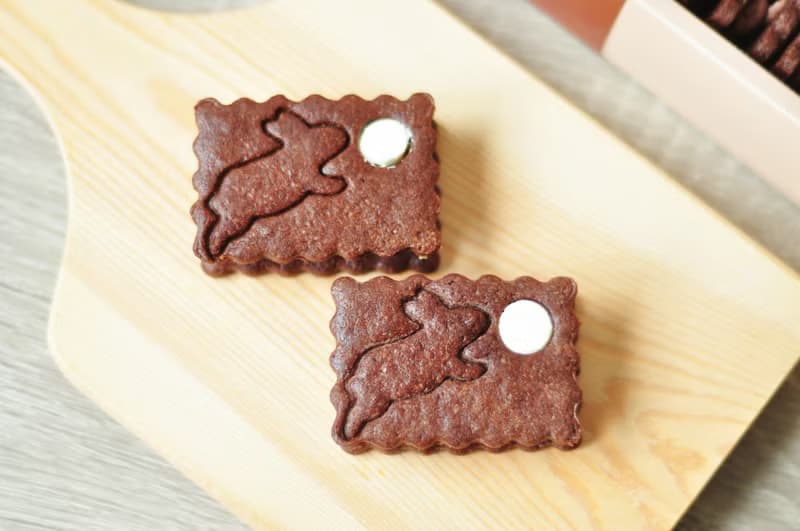 兔追月、法芙娜可可、萊姆葡萄、法式酥香奶油夾心、精