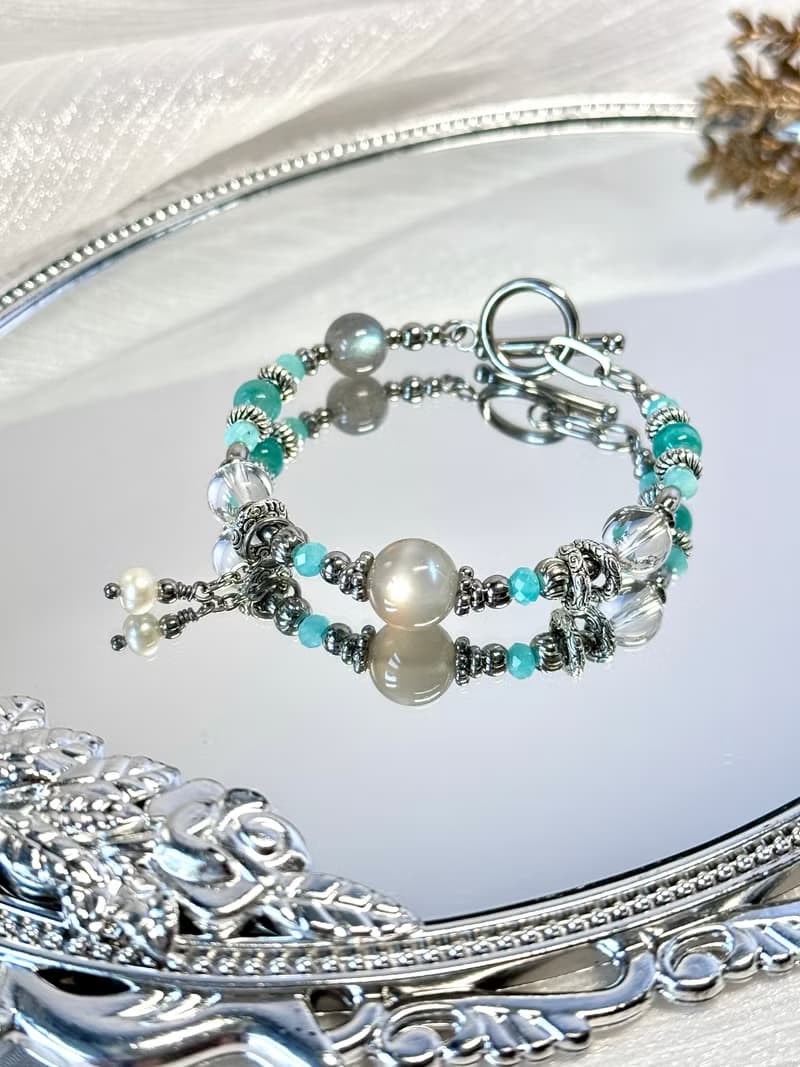 溫柔與清晰之間水晶療癒手鍊 - 醫療鋼OT扣/月光石/天河石/白水晶