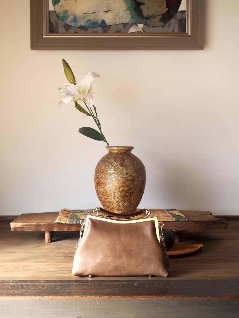 2018新品: 手縫古典2用口金手袋 Clásico Ladies Handbag