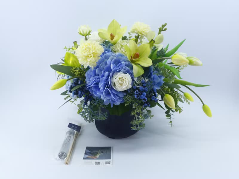 法式浪漫藍繡球鬱金香香氛花禮 免運專人配送限雙北市 其餘地區需