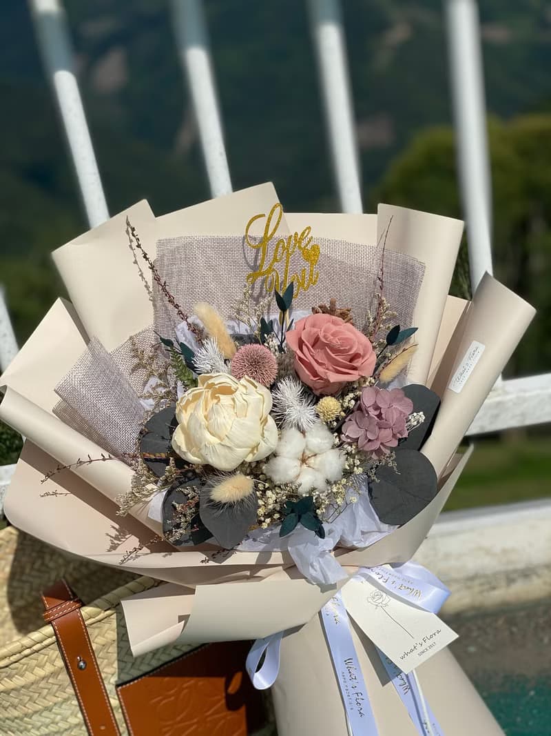 2020情人節花束 情人節禮物  茱萸粉 永生花花束