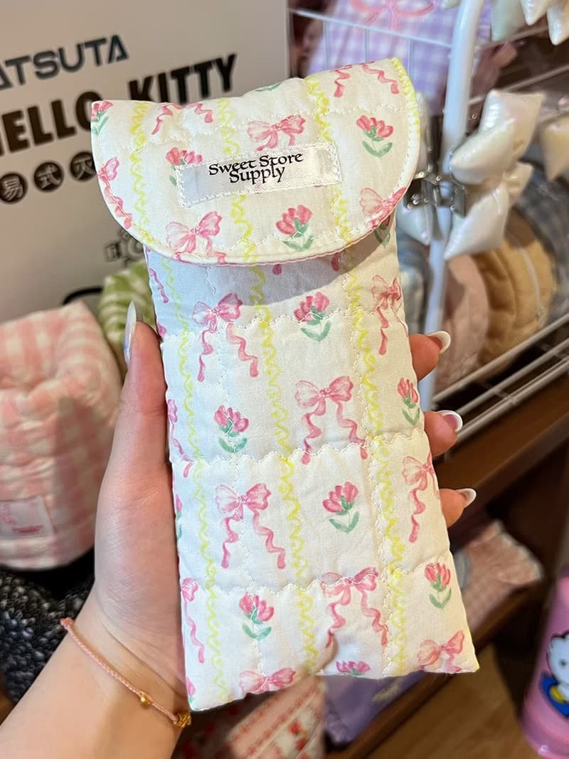 Sweetstore Supply原創可愛甜美清新蝴蝶結收納魔術貼粘貼筆袋