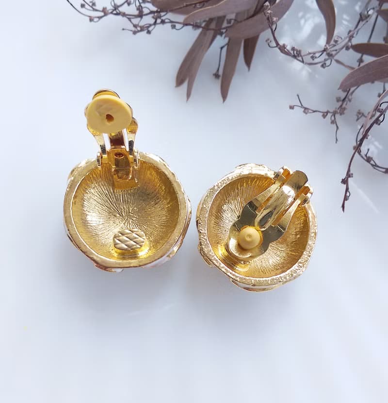 【西洋古董飾品 】摩登 金銀色調 白琺瑯 復古夾式耳環
