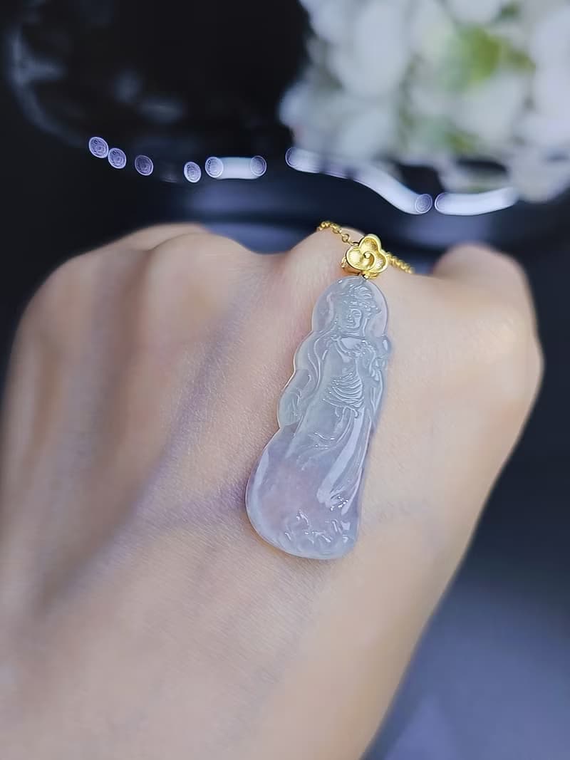 平安•吉祥•擋災|純18k金高冰夢幻春彩觀音|緬甸A貨翡翠吊墜
