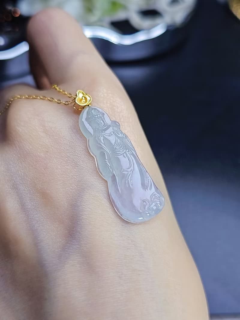 平安•吉祥•擋災|純18k金高冰夢幻春彩觀音|緬甸A貨翡翠吊墜