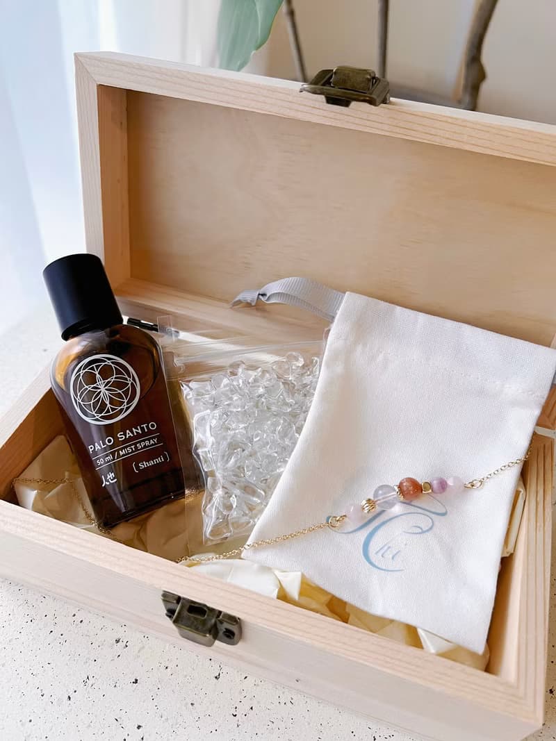 共明禮盒X水晶手鍊組合X請賜我金玉良緣吧