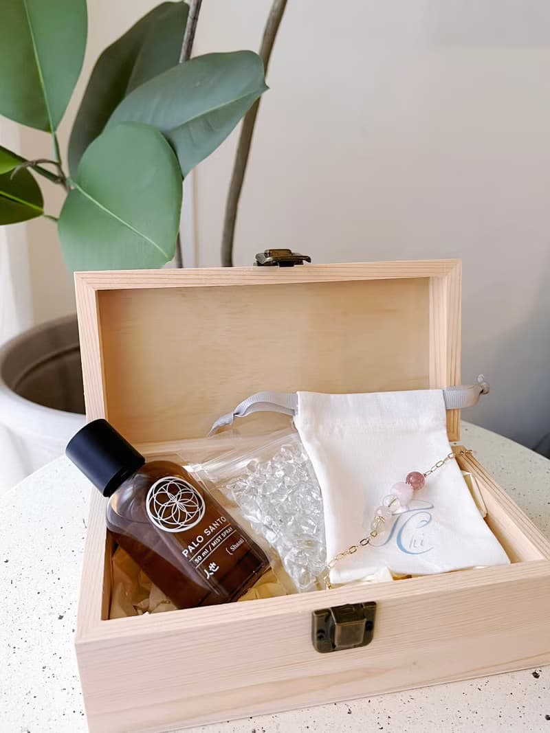 共明禮盒X水晶手鍊組合X請賜我金玉良緣吧