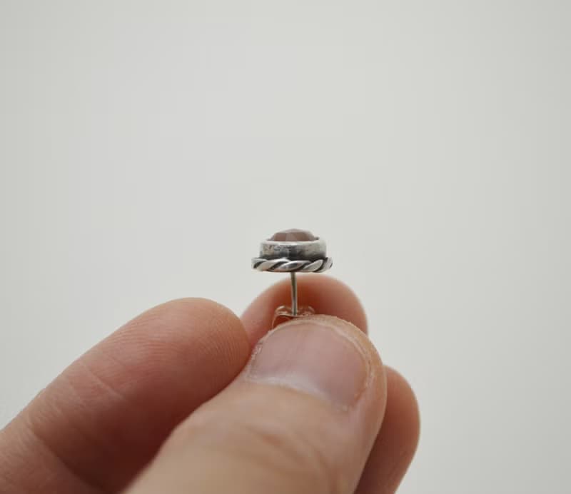 段落系列-橘色刻面圓形月光石‧單邊硫化純銀耳釘