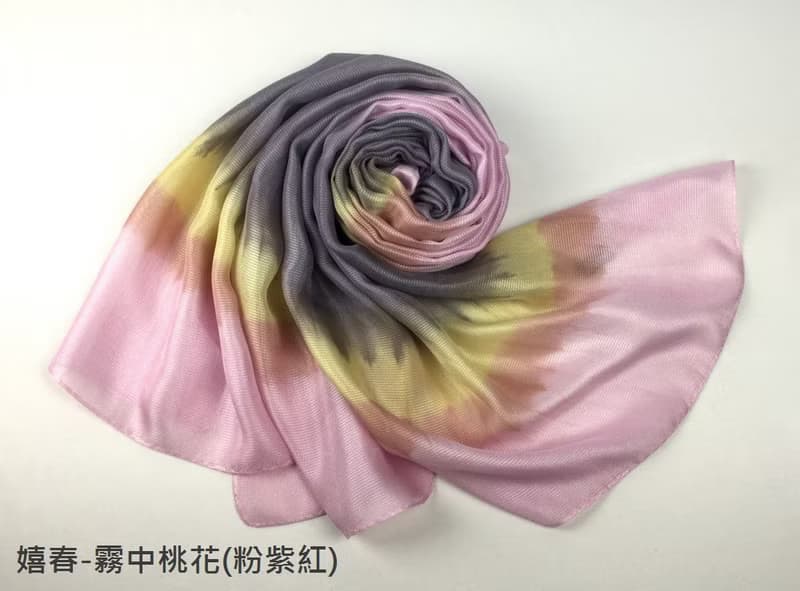 嬉春-天染伊麗紗蠶絲圍巾